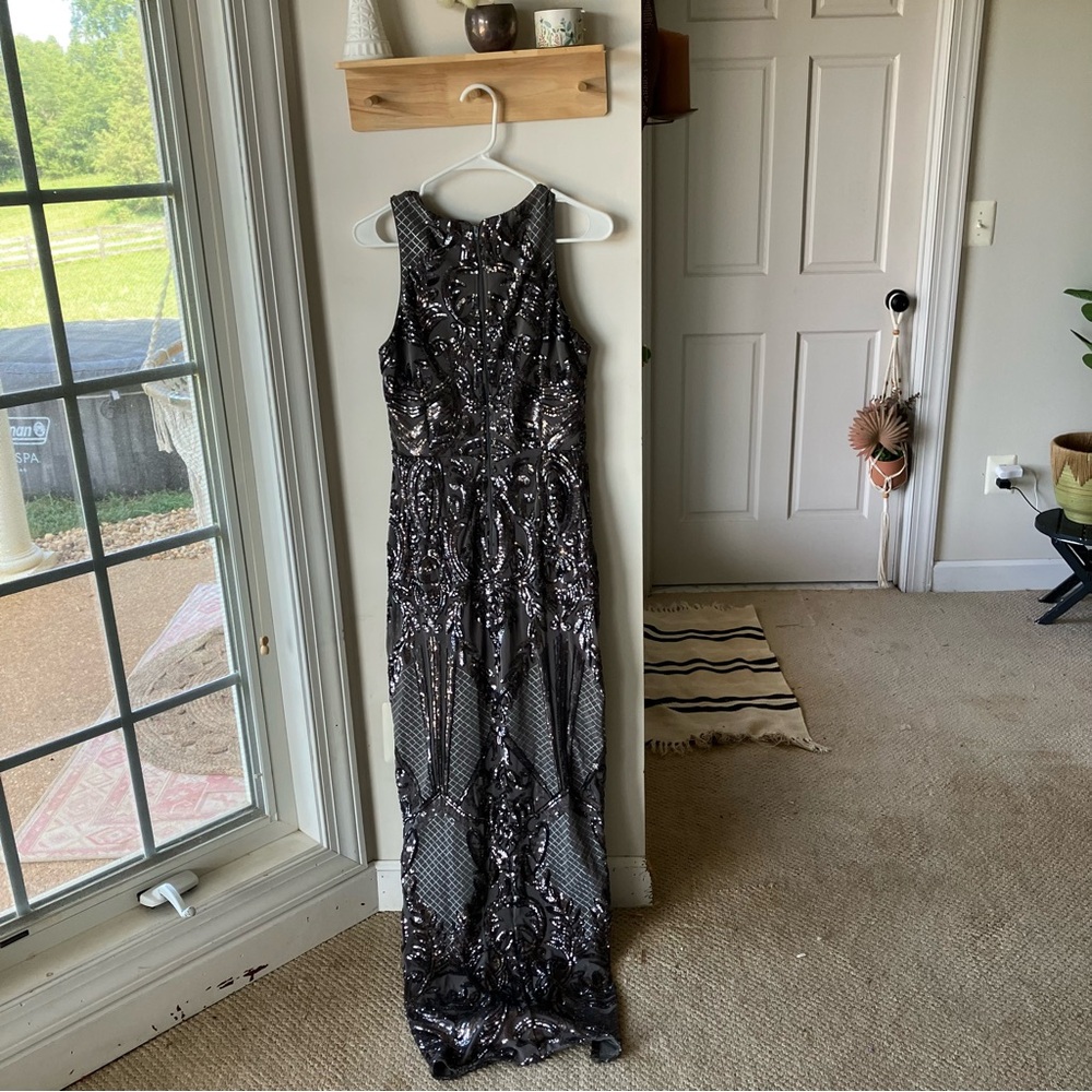 NWT Windsor sequin gunmetal maxi dress